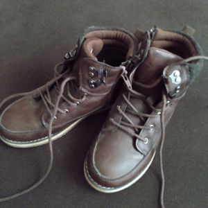 Steve Madden boys boots